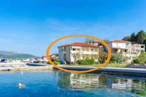 Apartments Darko by the sea